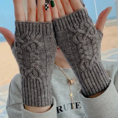 X-WINTER | Wool-Knit Arm Gloves